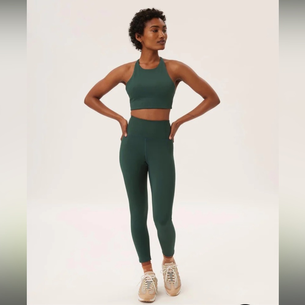 Girlfriend collective compressive leggings + 2 bras